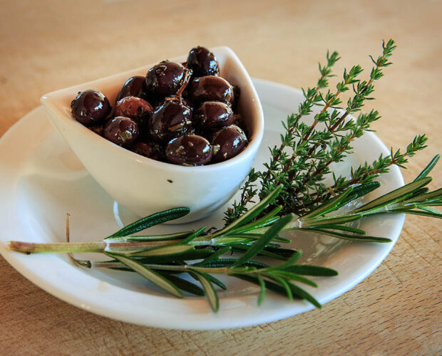 Olives Coquillos aux Herbes de Provence